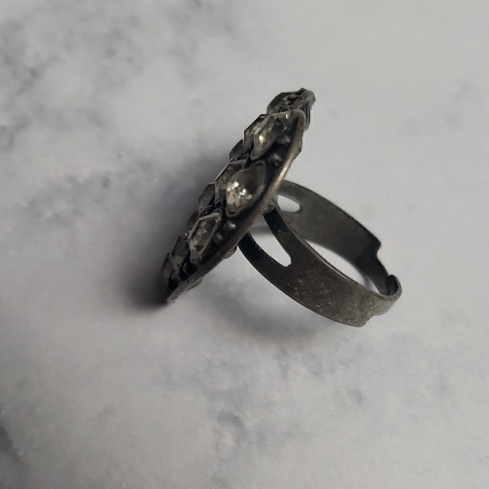Heart Ring  - Picture 4 of 4
